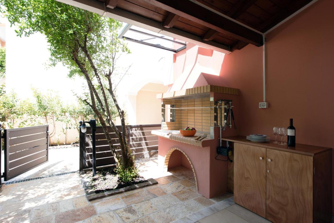Villa Palmier Pyrgi  외부 사진
